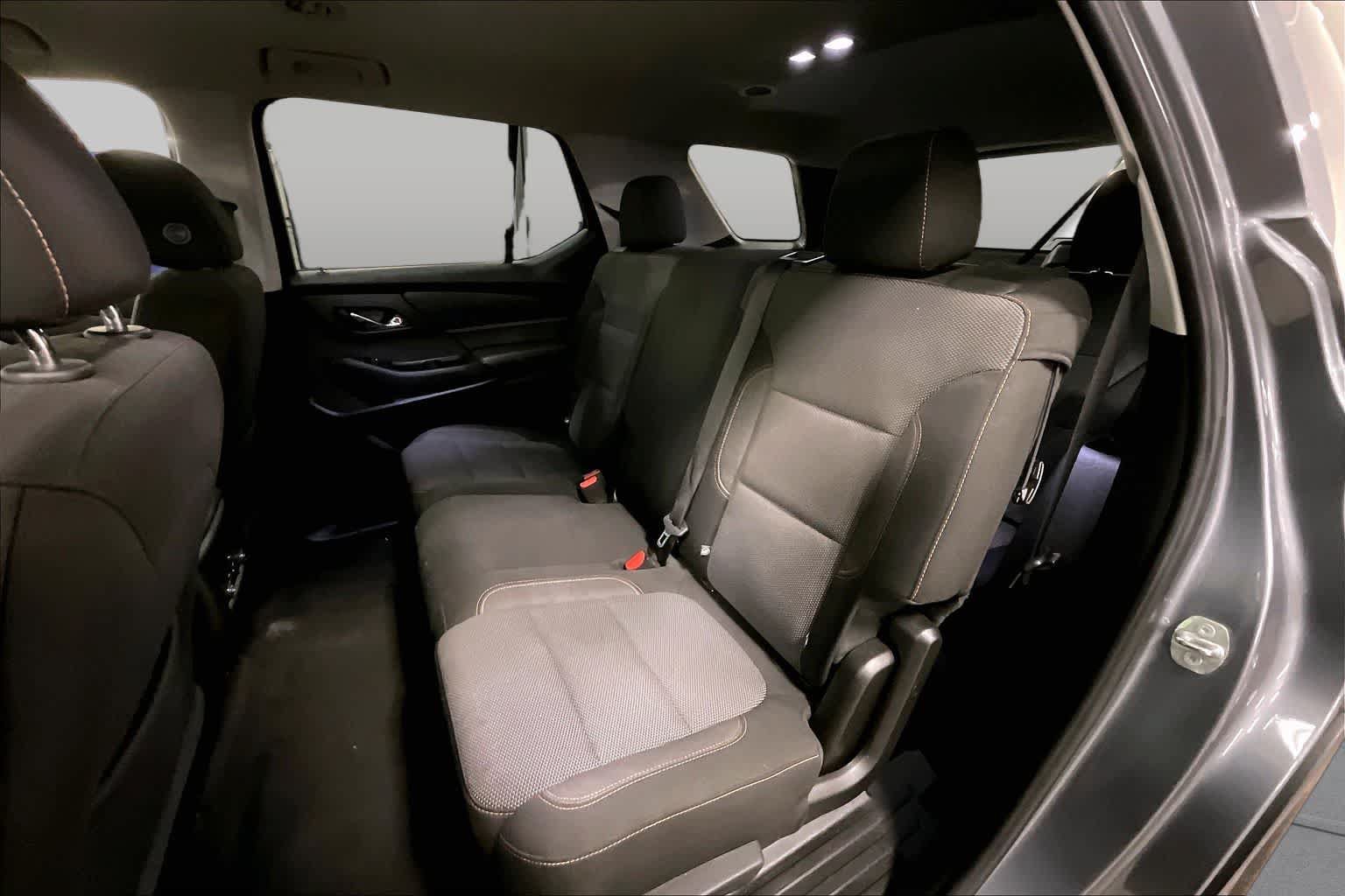 Used 2019 Chevrolet Traverse LS FWD image 19