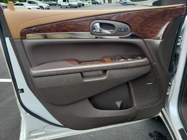 Used 2016 Buick Enclave Leather FWD image 36