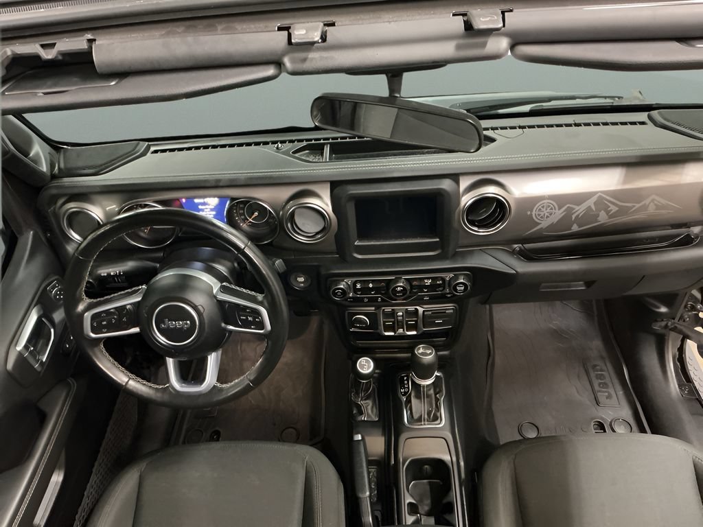 Used 2021 Jeep Wrangler Unlimited Sahara w/ Cold Weather Group AWD/4WD image 21