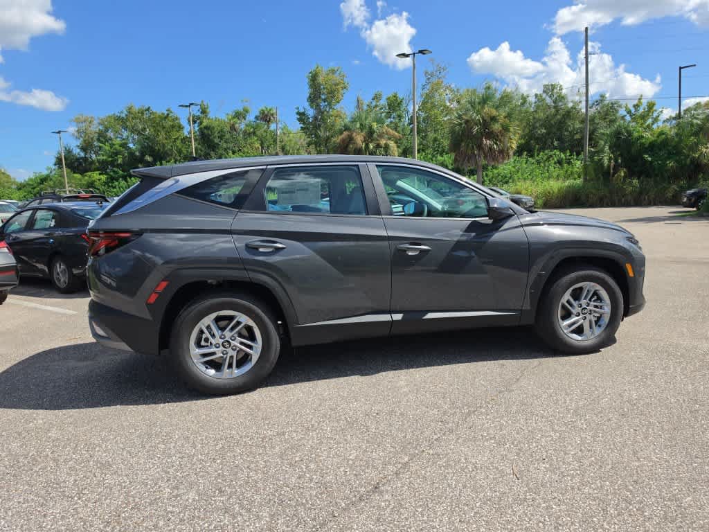New 2026 Hyundai Tucson SE FWD image 8