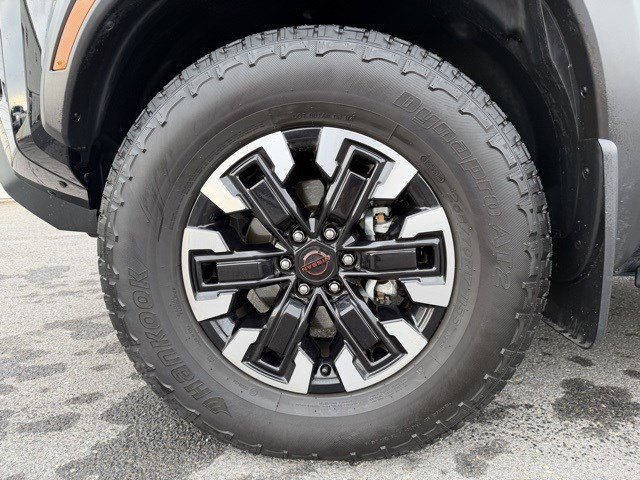 Used 2024 Nissan Frontier PRO-4X w/ Technology Package image 23