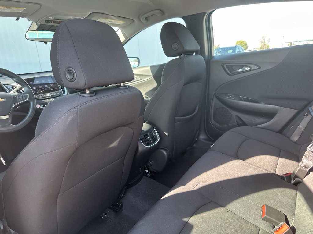 Used 2024 Chevrolet Malibu LT FWD image 19