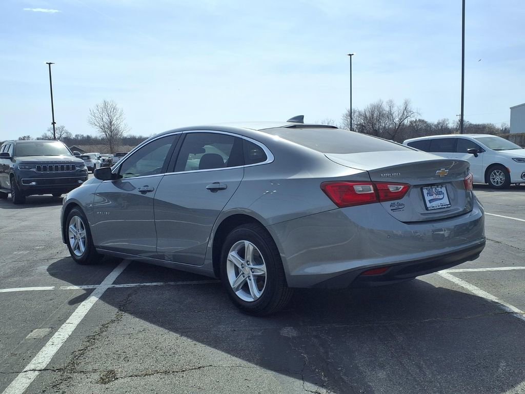 Used 2024 Chevrolet Malibu LT image 5