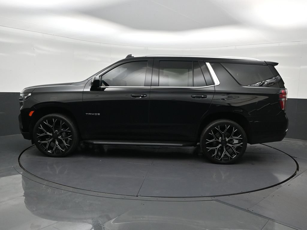 Used 2023 Chevrolet Tahoe LT RWD image 2
