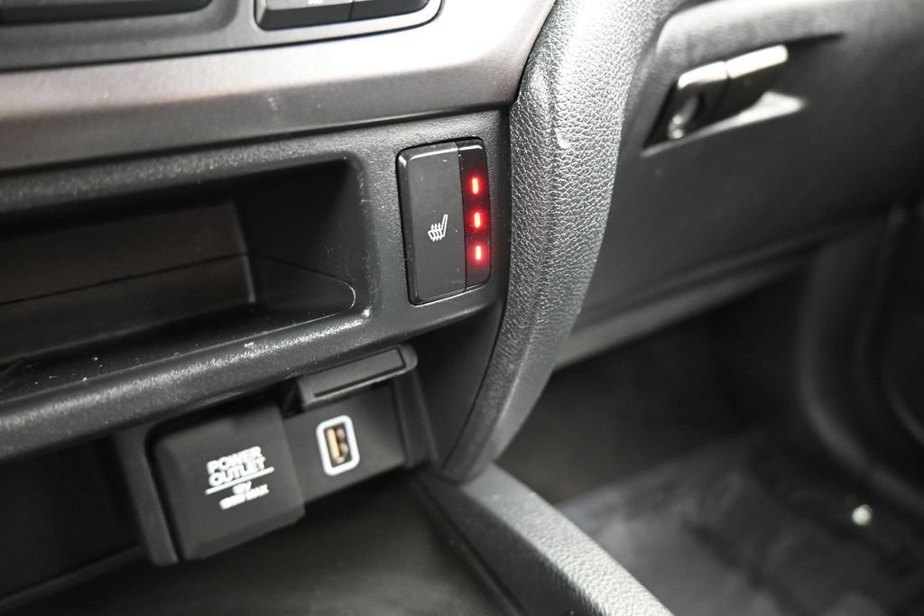 Used 2022 Honda Pilot Sport image 25