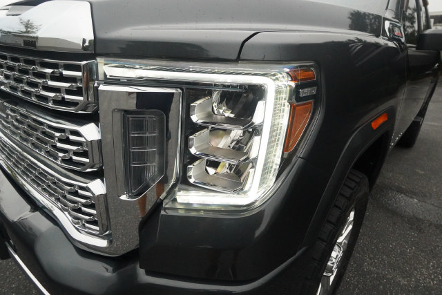 Used 2021 GMC Sierra 2500 Denali w/ Denali Ultimate Package AWD/4WD image 34