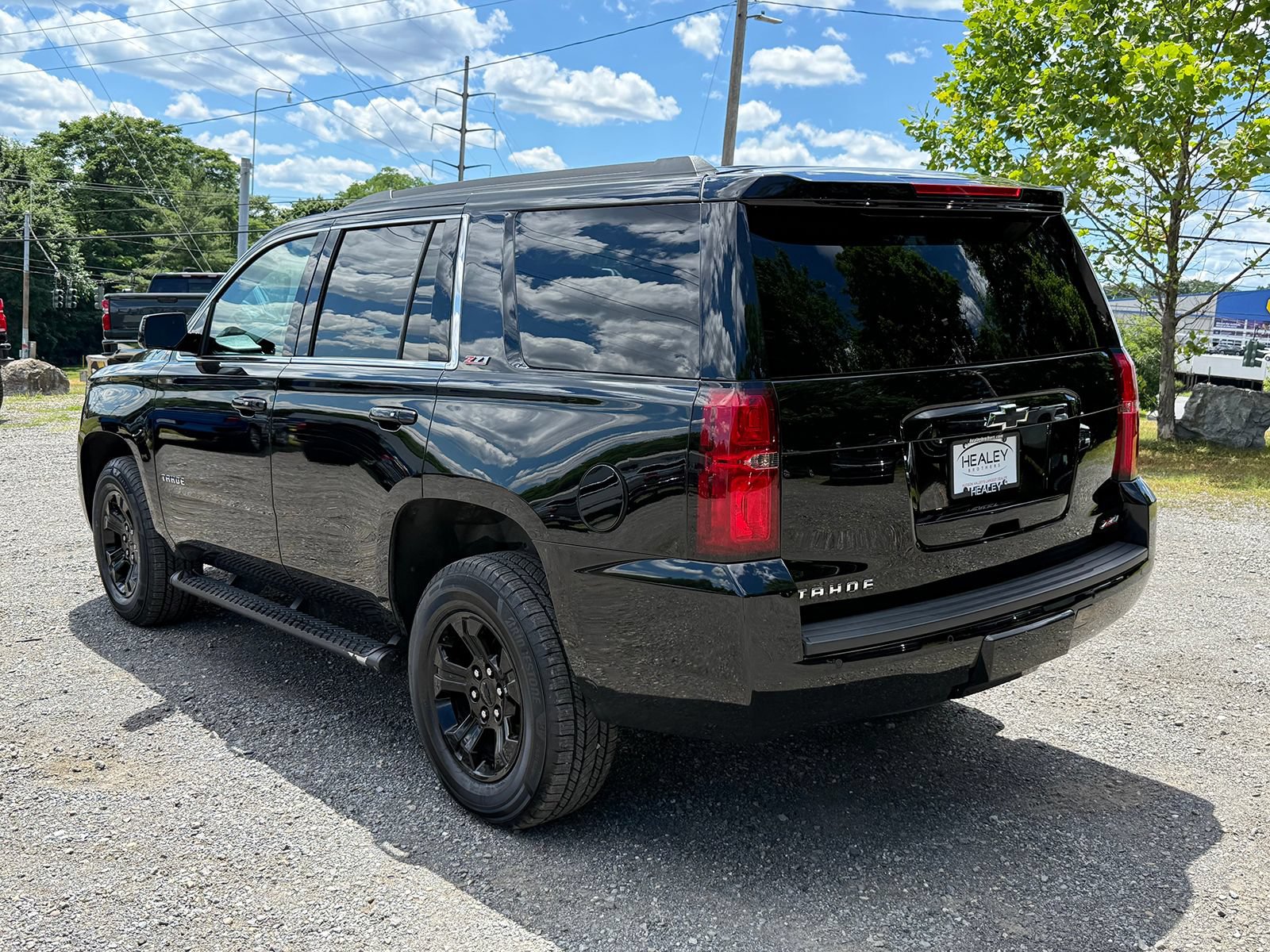 Certified 2019 Chevrolet Tahoe LT AWD/4WD image 4