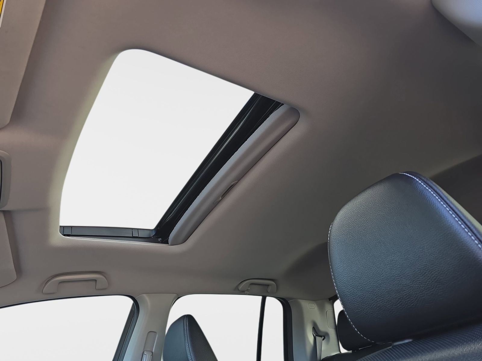Certified 2025 Honda Ridgeline RTL image 31