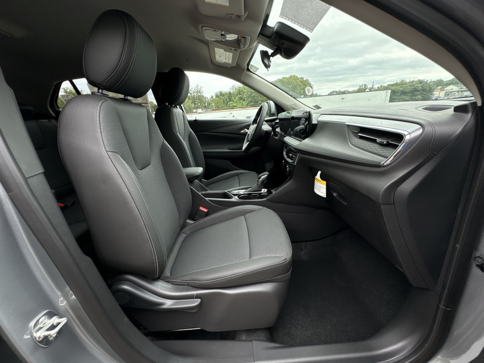 New 2026 Buick Encore GX Preferred FWD image 26