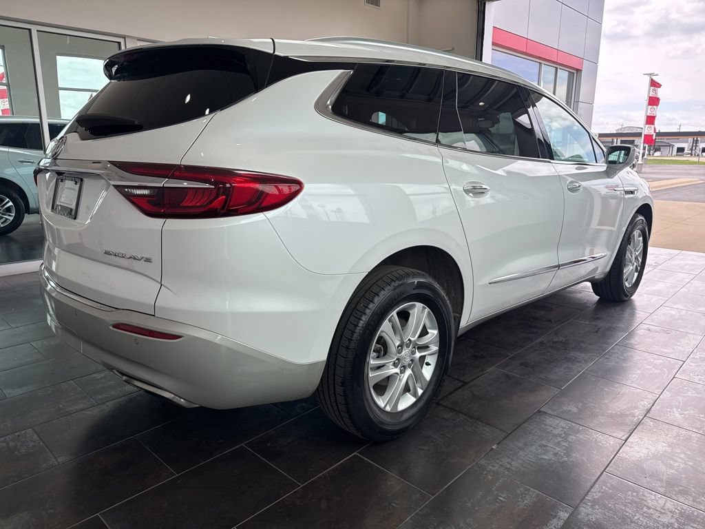 Used 2018 Buick Enclave Essence FWD image 9