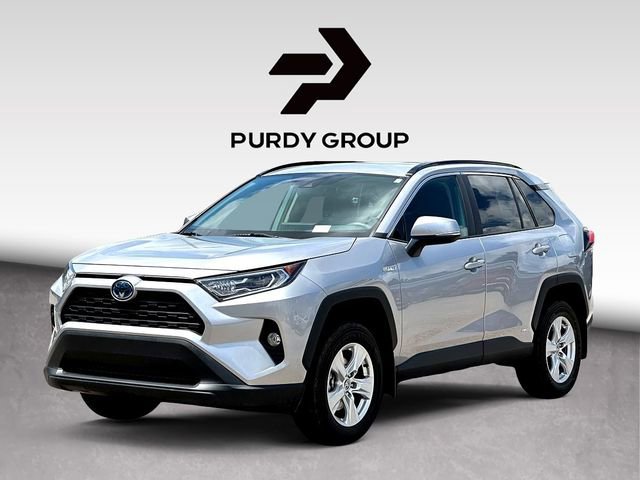 Used 2021 Toyota RAV4 XLE w/ Convenience Package AWD/4WD image 4