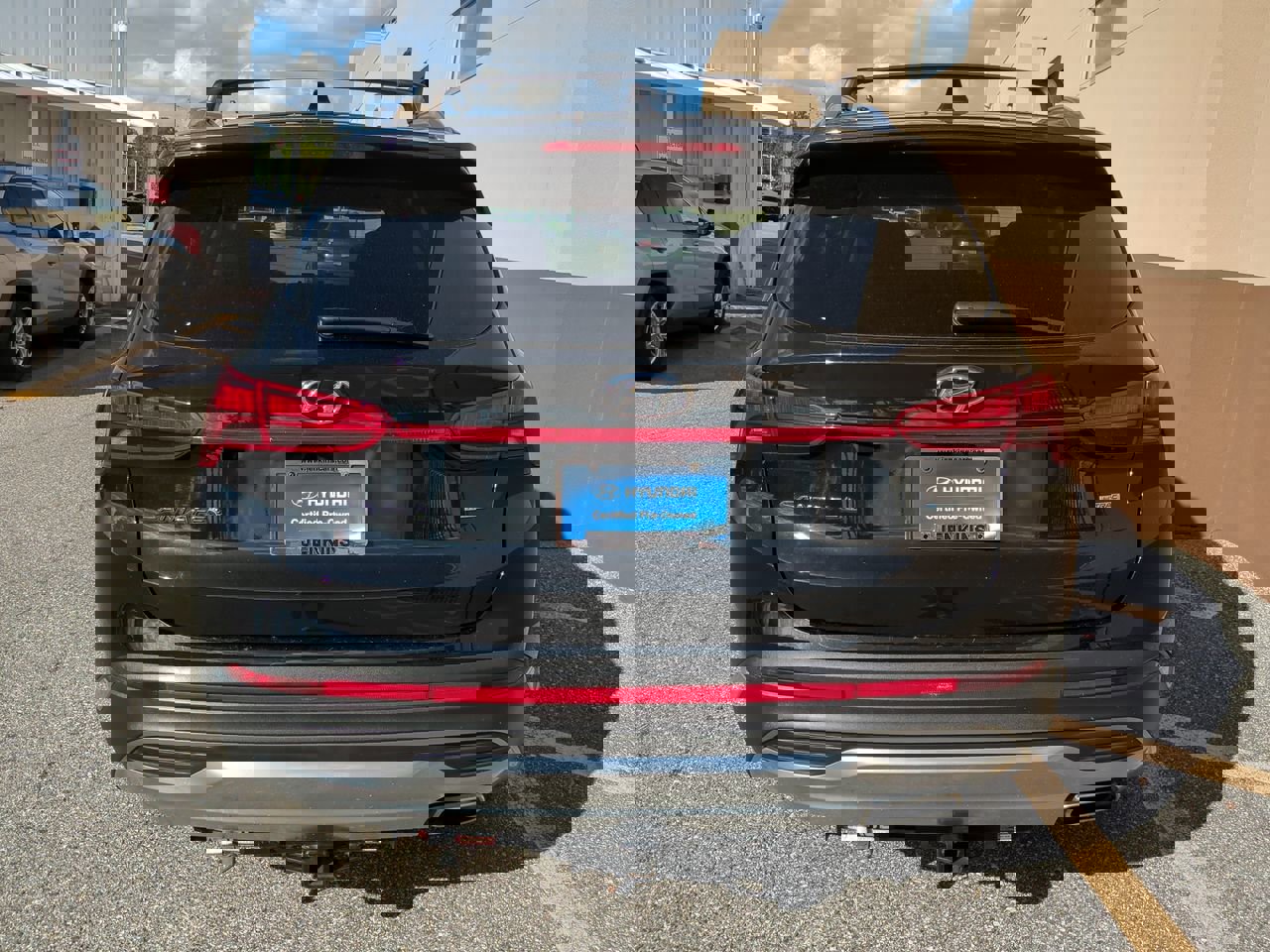 Used 2022 Hyundai Santa Fe SEL w/ Convenience Package image 5