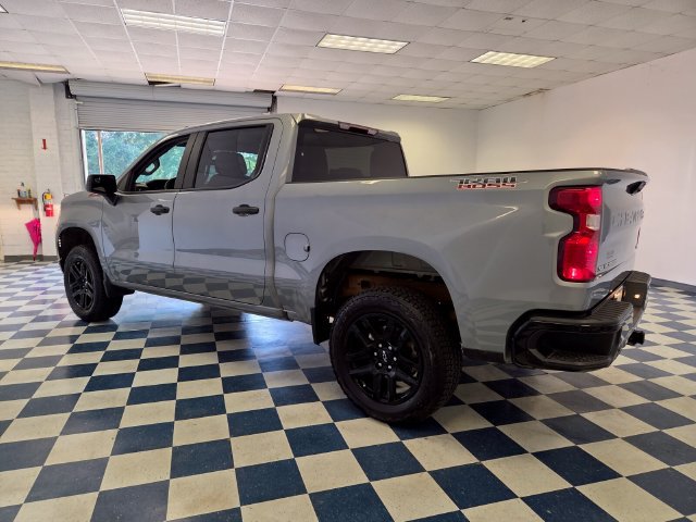 Used 2024 Chevrolet Silverado 1500 Custom Trail Boss AWD/4WD image 5