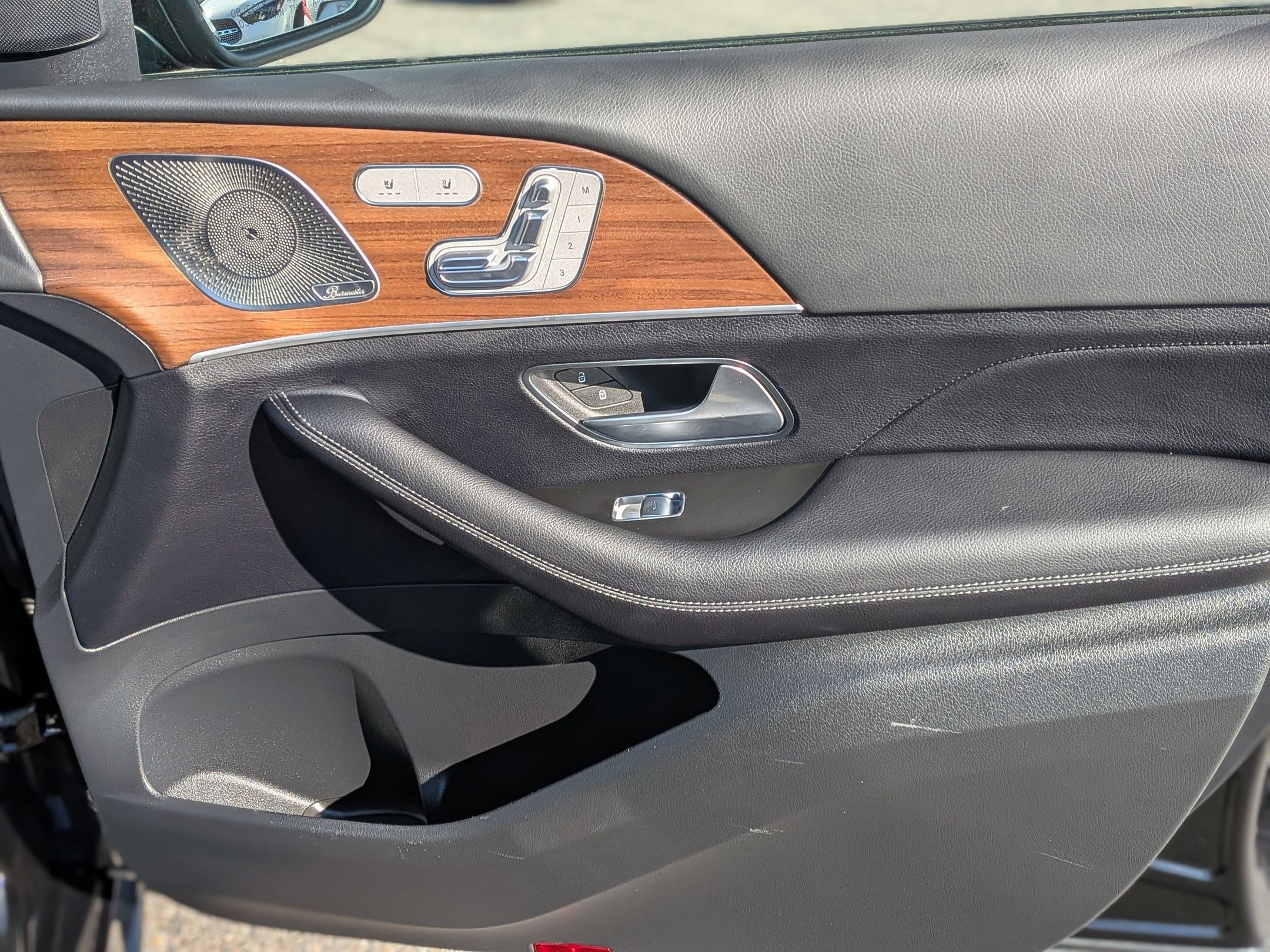 Certified 2025 Mercedes-Benz GLE 580 4MATIC image 38