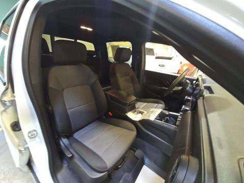 Used 2024 Chevrolet Colorado W/T w/ WT Convenience Package AWD/4WD image 5