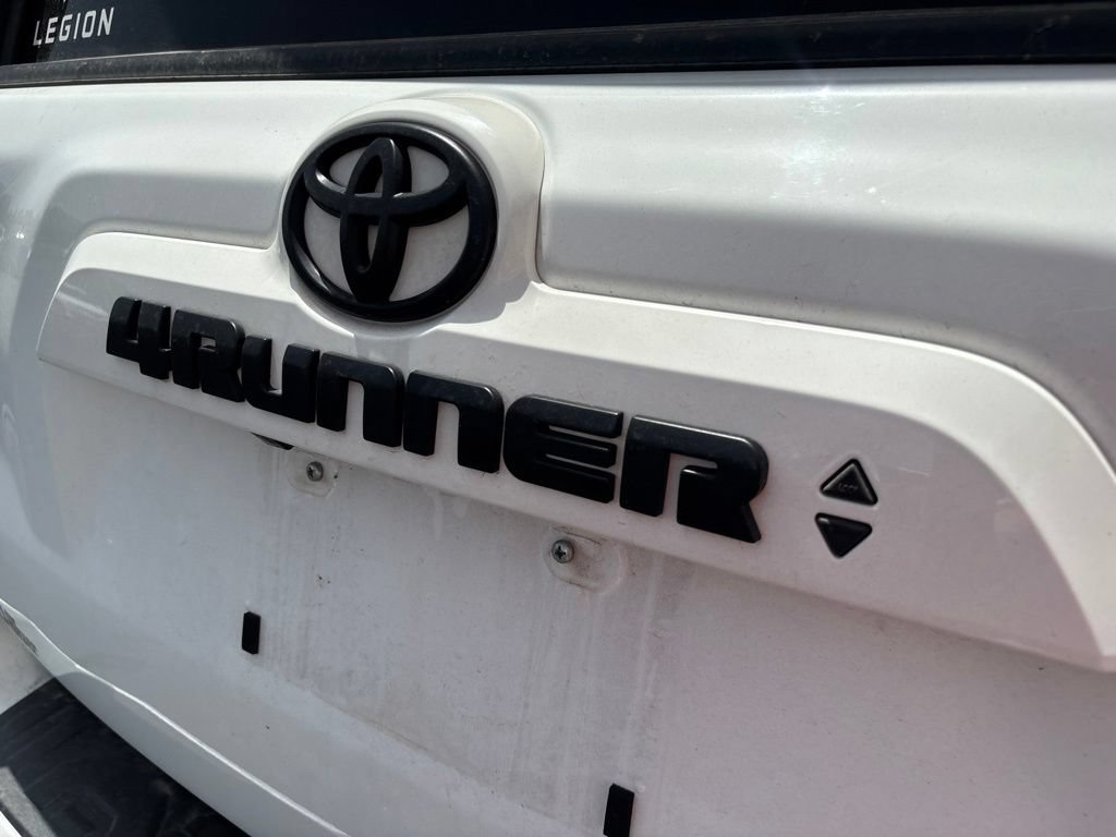 Used 2024 Toyota 4Runner SR5 Premium w/ Moonroof Package AWD/4WD image 32