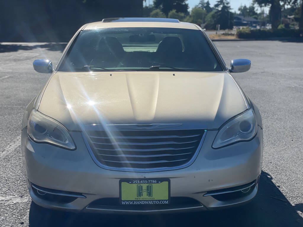 Used 2011 Chrysler 200 Limited