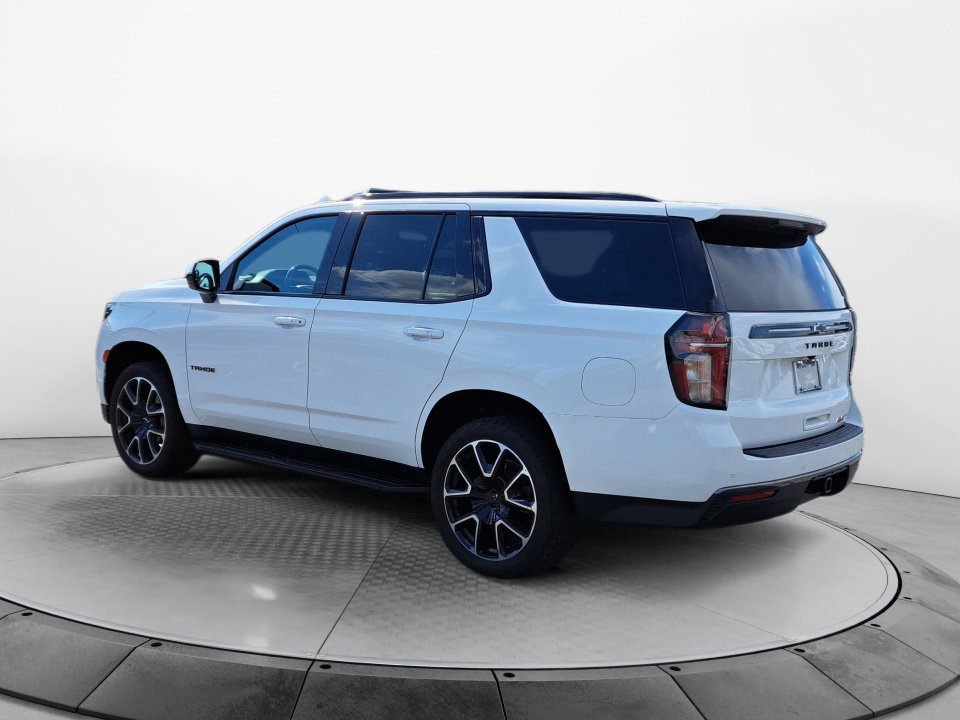 Used 2021 Chevrolet Tahoe RST w/ Rear Media and Nav Package AWD/4WD image 5
