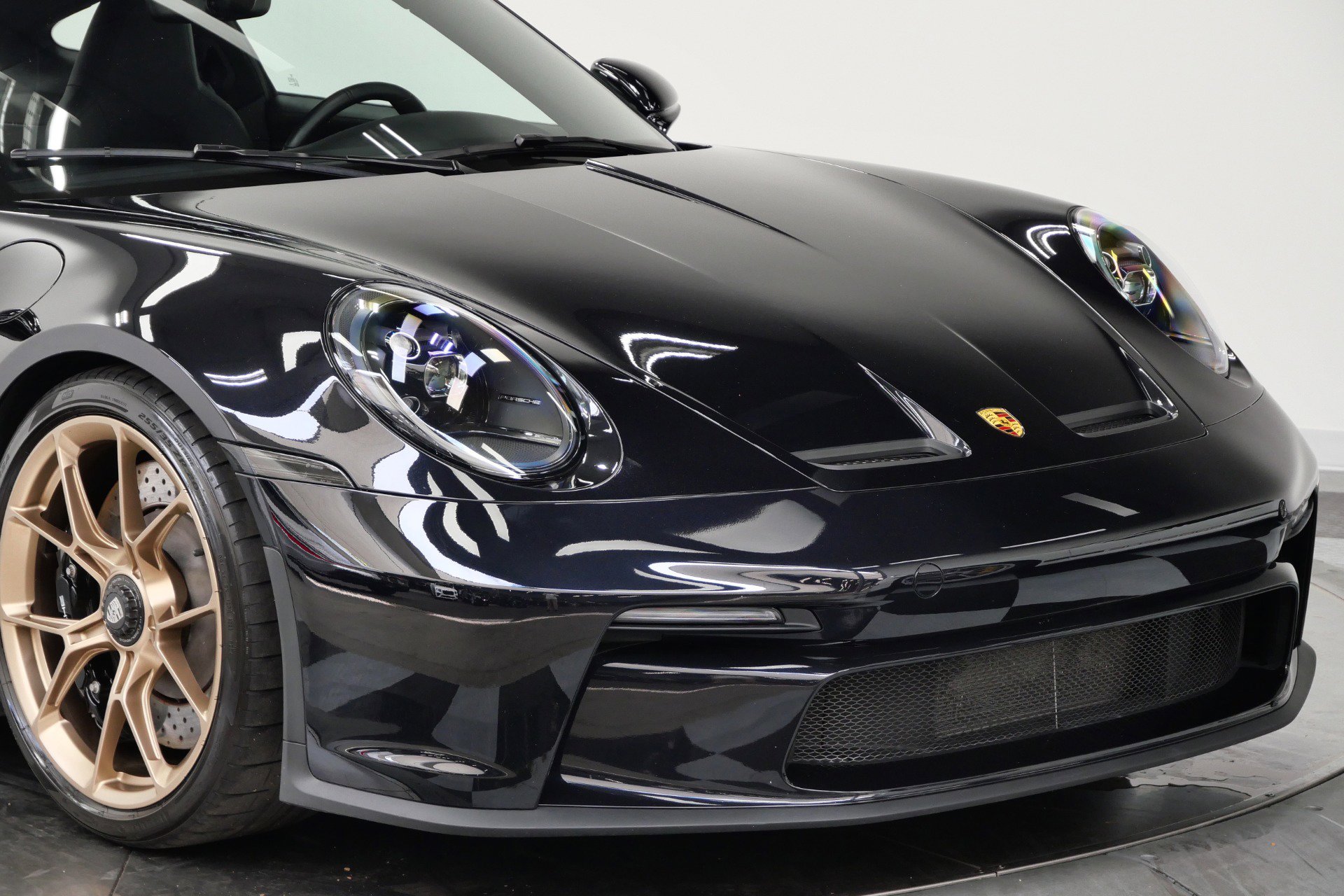 Used 2022 Porsche 911 GT3 RWD image 52