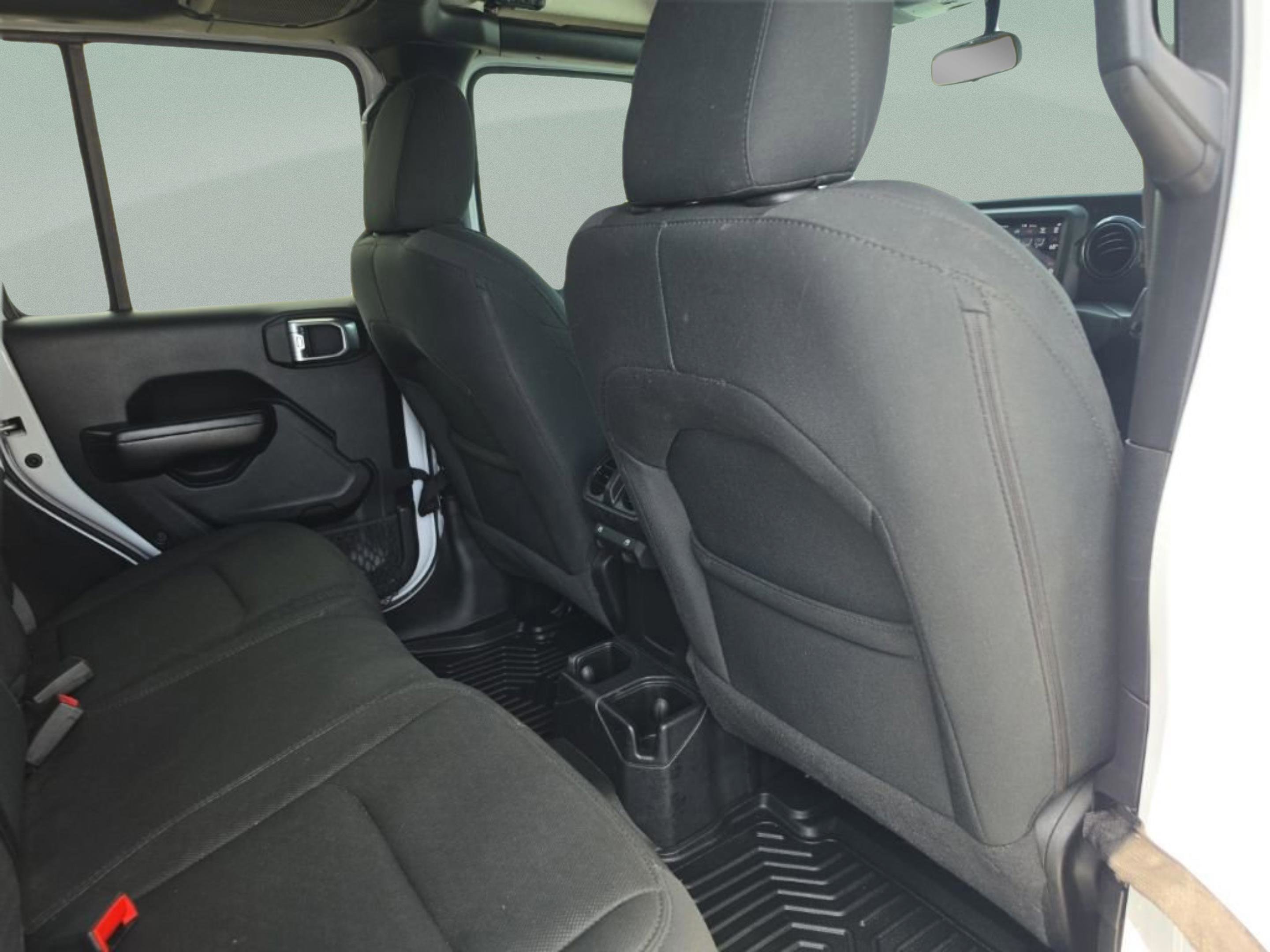 Used 2020 Jeep Wrangler Unlimited Sport image 30