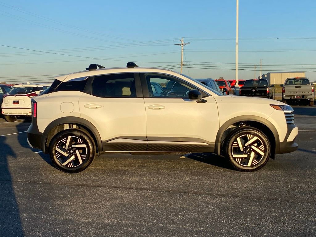 New 2026 Nissan Kicks SV w/ SV Premium Package image 3