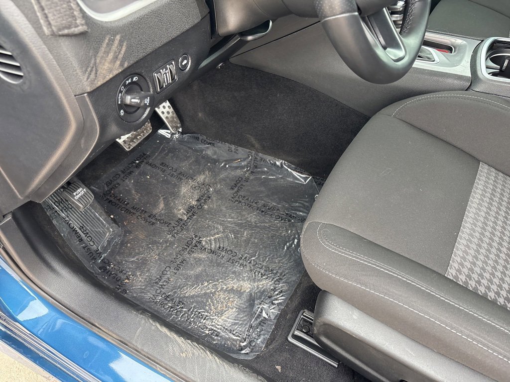 Certified 2022 Dodge Charger R/T image 16