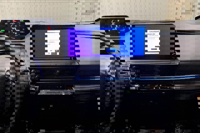 New 2026 Toyota Prius XLE image 7