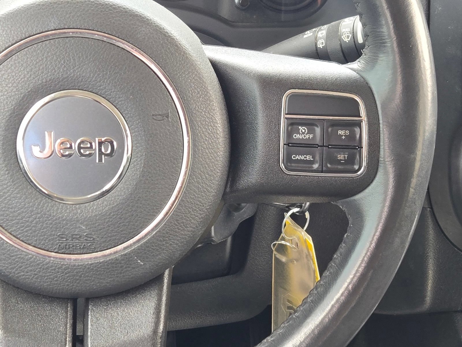 Used 2017 Jeep Patriot Latitude AWD/4WD image 18