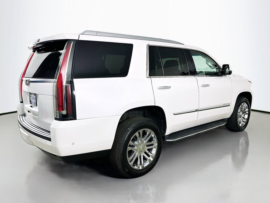 Used 2018 Cadillac Escalade 4WD image 8