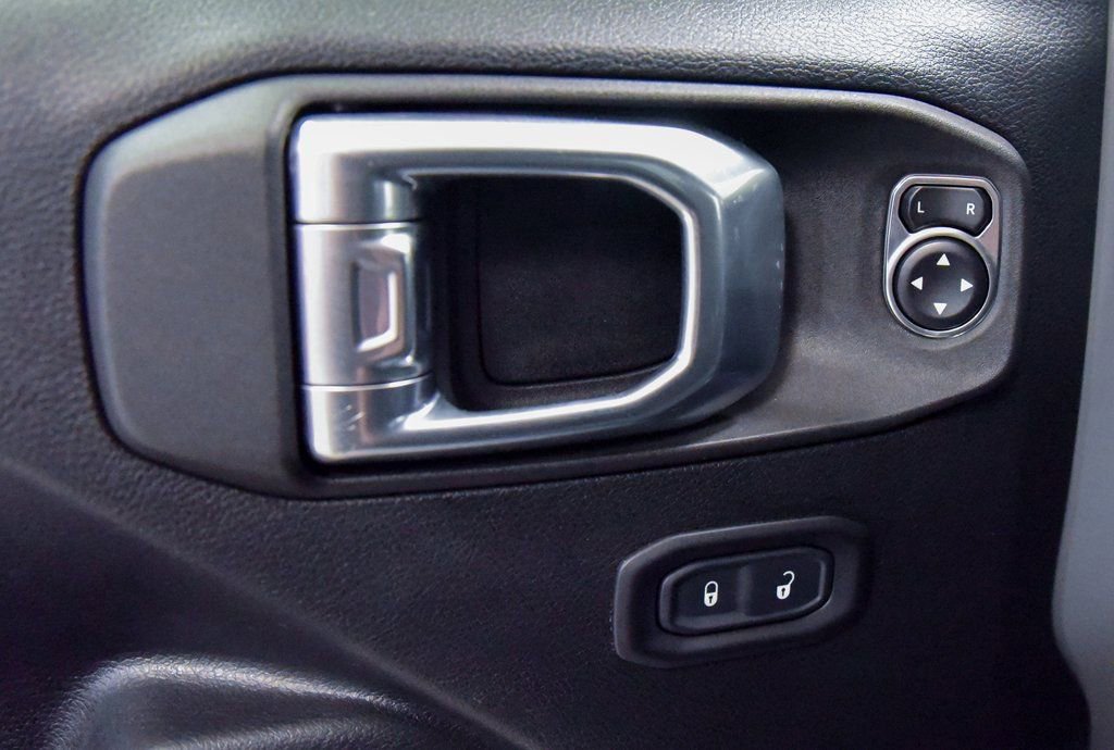 Used 2021 Jeep Wrangler Unlimited Sport image 14