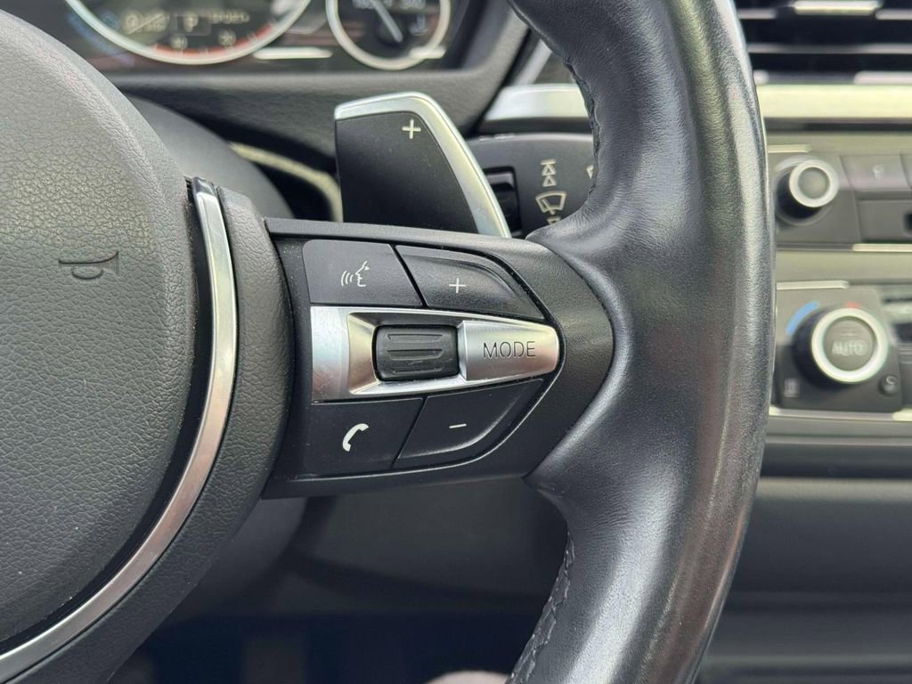 Used 2016 BMW 335i Gran Turismo xDrive image 26