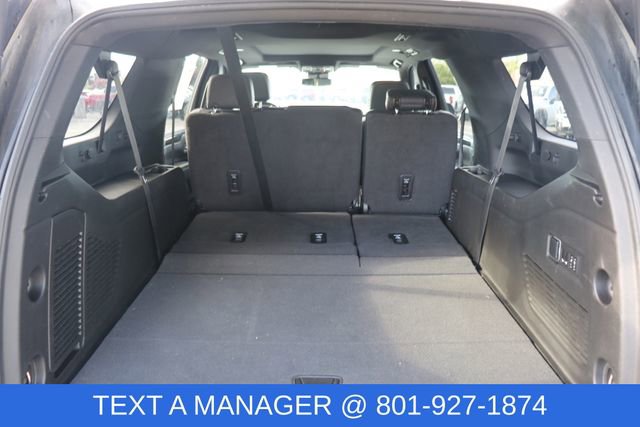 Used 2023 GMC Yukon XL AT4 w/ AT4 Premium Plus Package AWD/4WD image 15