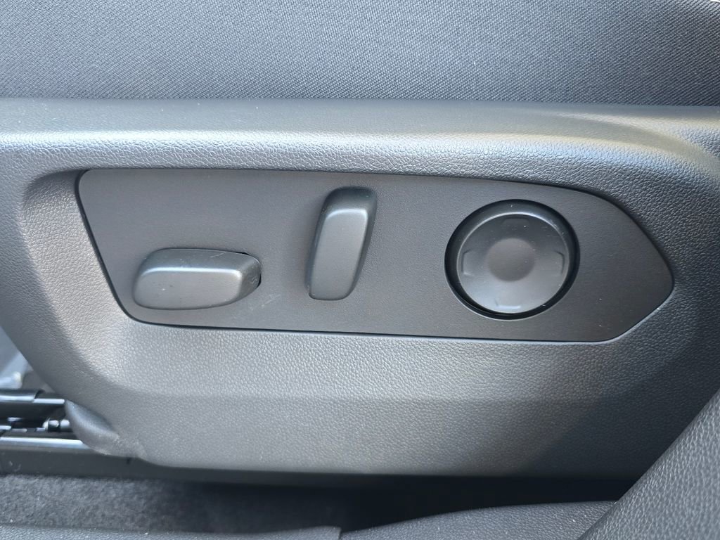 New 2026 Buick Envision Sport Touring image 17