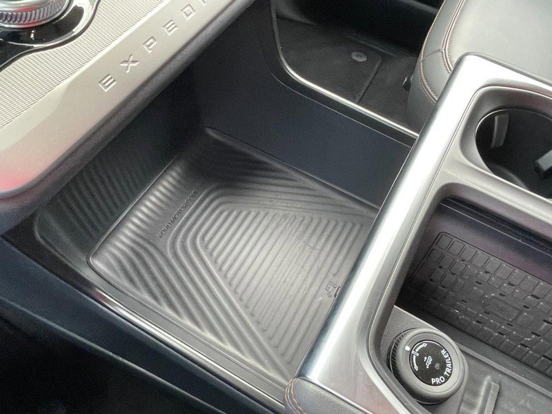 Used 2025 Ford Expedition Max Active image 55