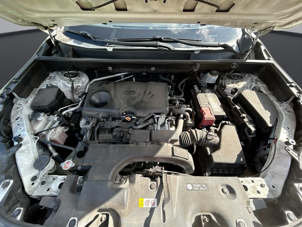 Used 2019 Toyota RAV4 LE FWD image 30