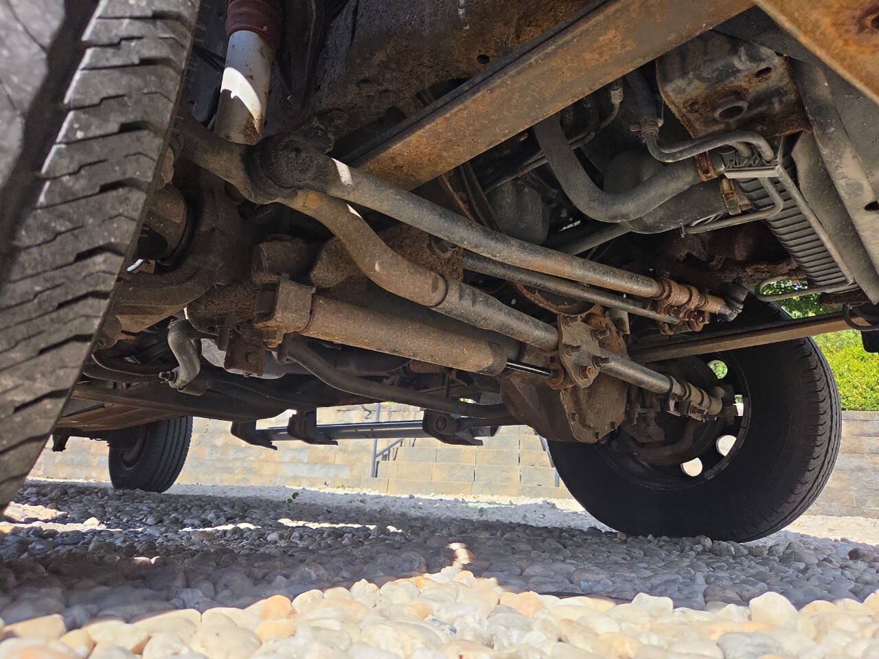 Used 2004 Ford F250 Lariat AWD/4WD image 9