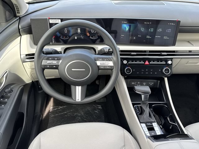 New 2026 Hyundai Tucson SEL FWD image 23