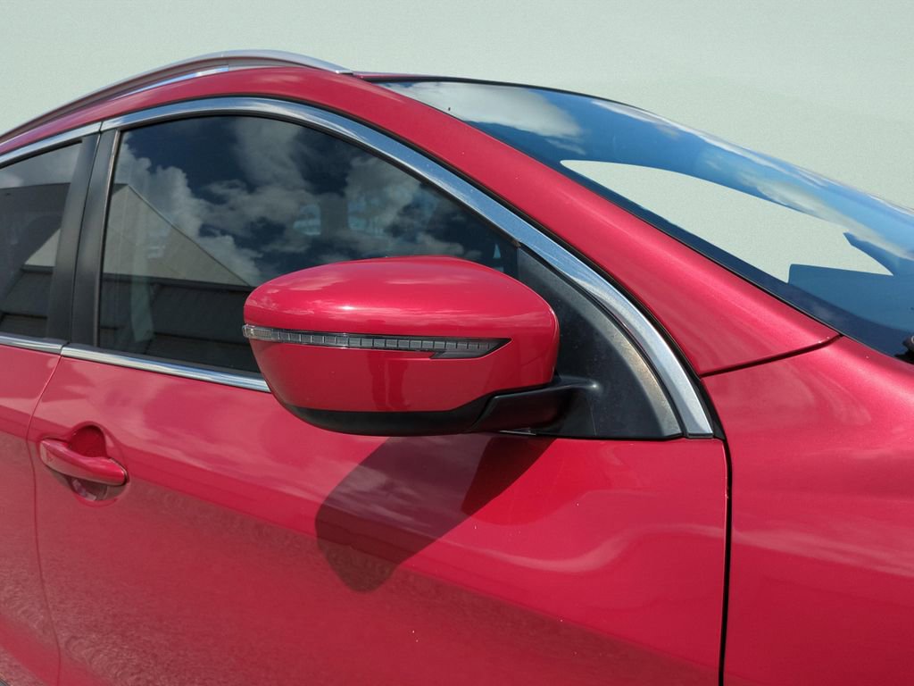 Certified 2018 Nissan Rogue Sport SV image 11