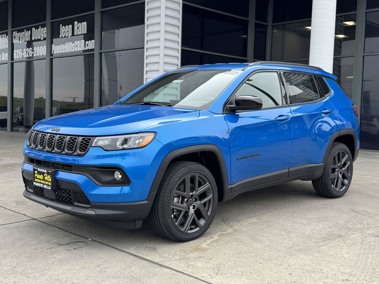 New 2026 Jeep Compass Latitude AWD/4WD image 3