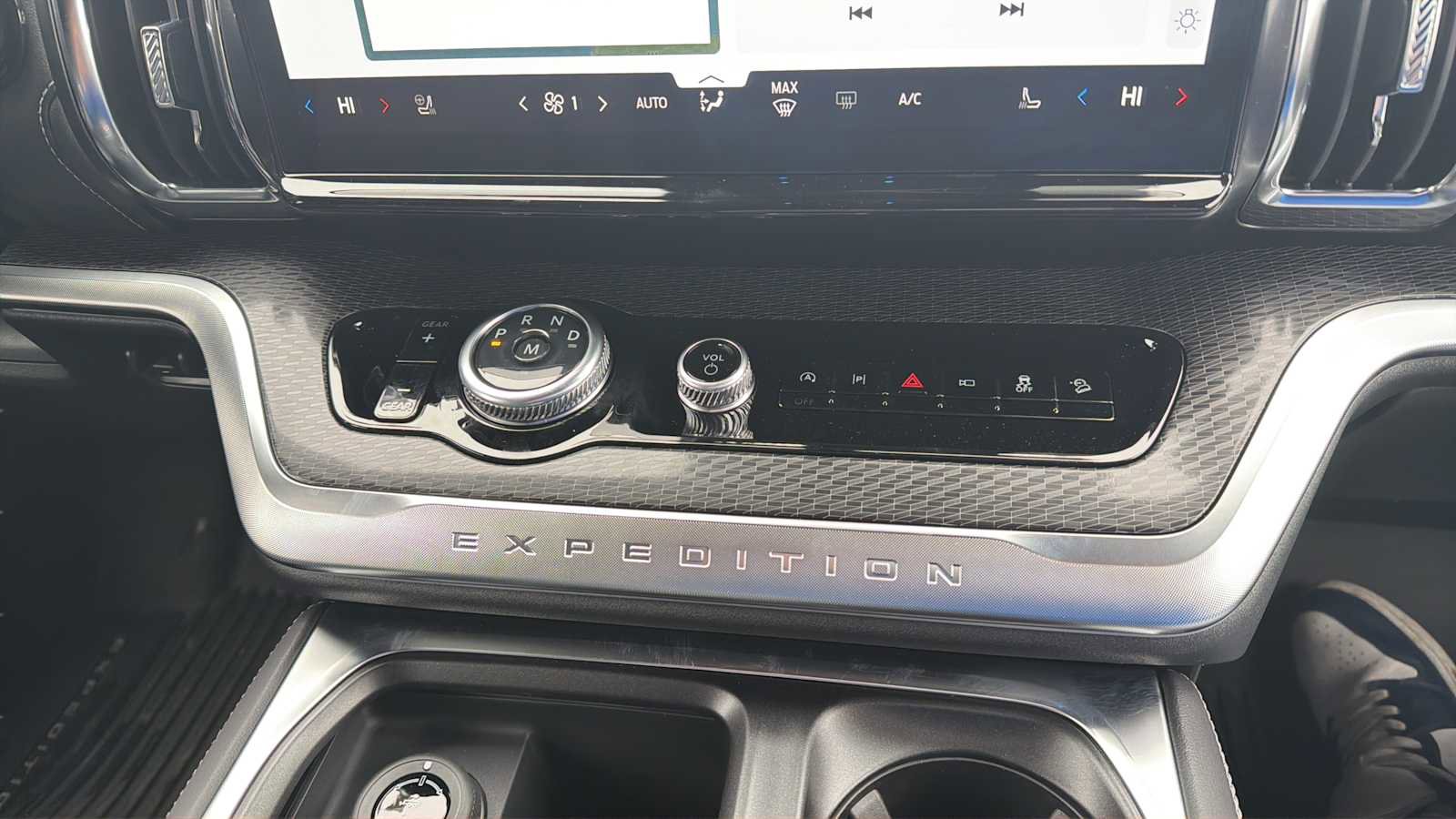 New 2026 Ford Expedition Max Platinum w/ Stealth Performance Package image 51