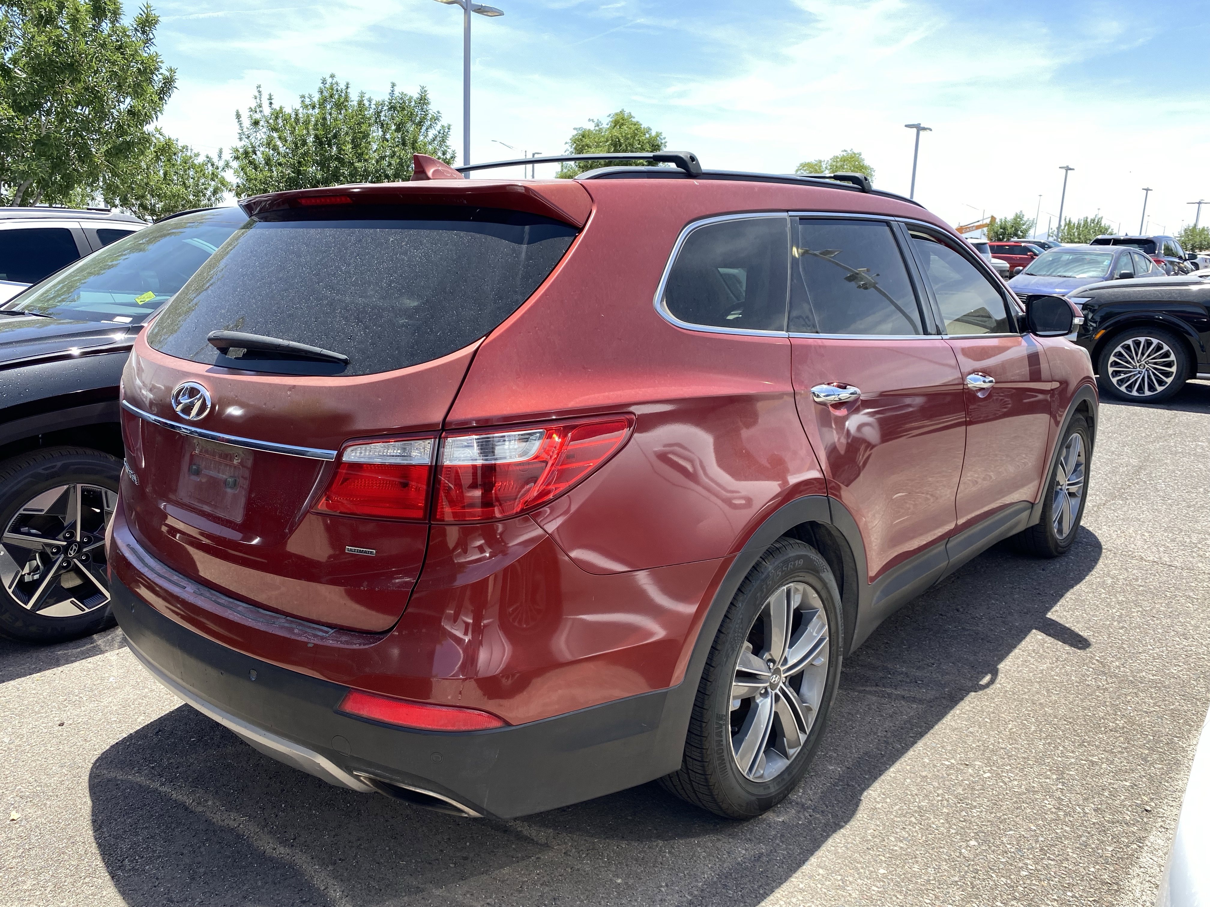 Used 2014 Hyundai Santa Fe GLS w/ Ultimate Package 06 FWD image 2