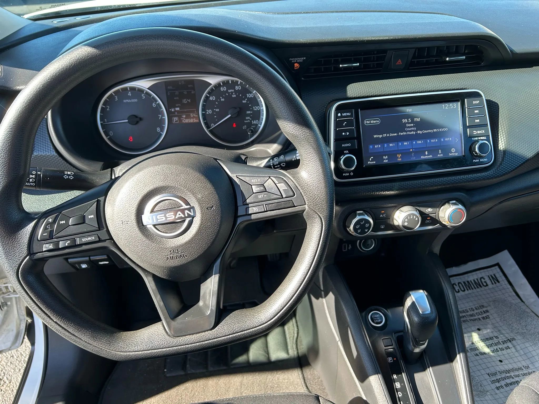 Used 2023 Nissan Kicks S image 13