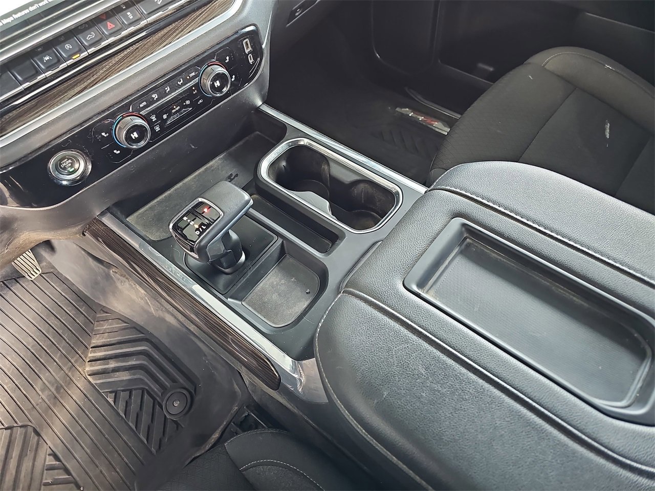 Used 2022 Chevrolet Silverado 1500 LT Trail Boss image 24