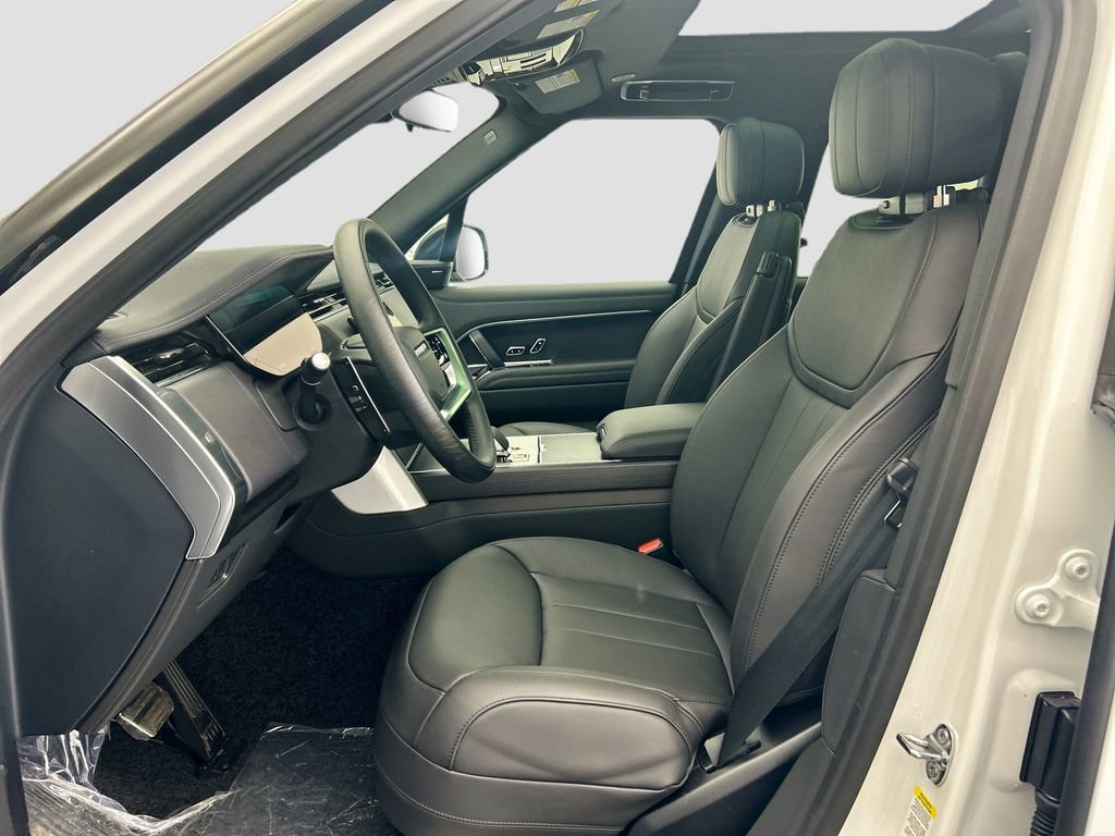 New 2026 Land Rover Range Rover Long Wheelbase SE image 19