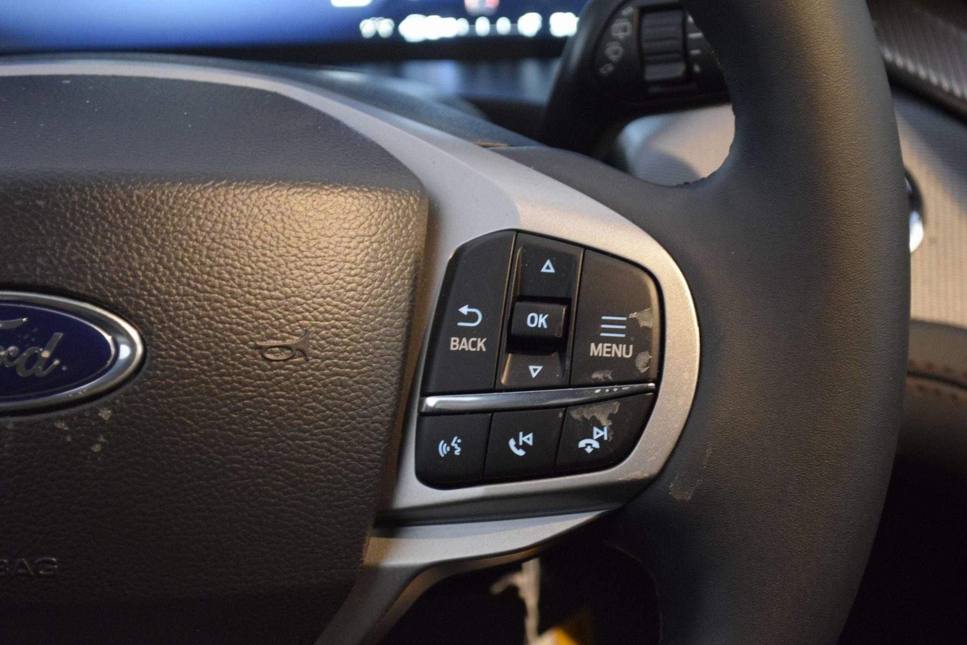 New 2026 Ford Explorer Active w/ Active Comfort Package image 10