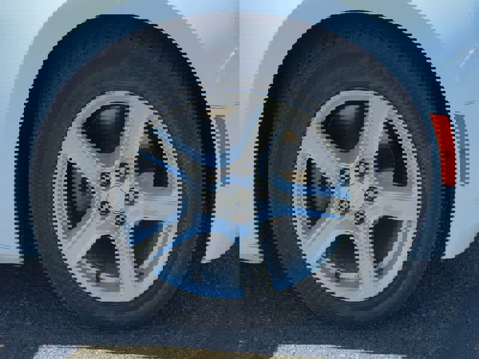 Used 2023 Chevrolet Camaro LT RWD image 11