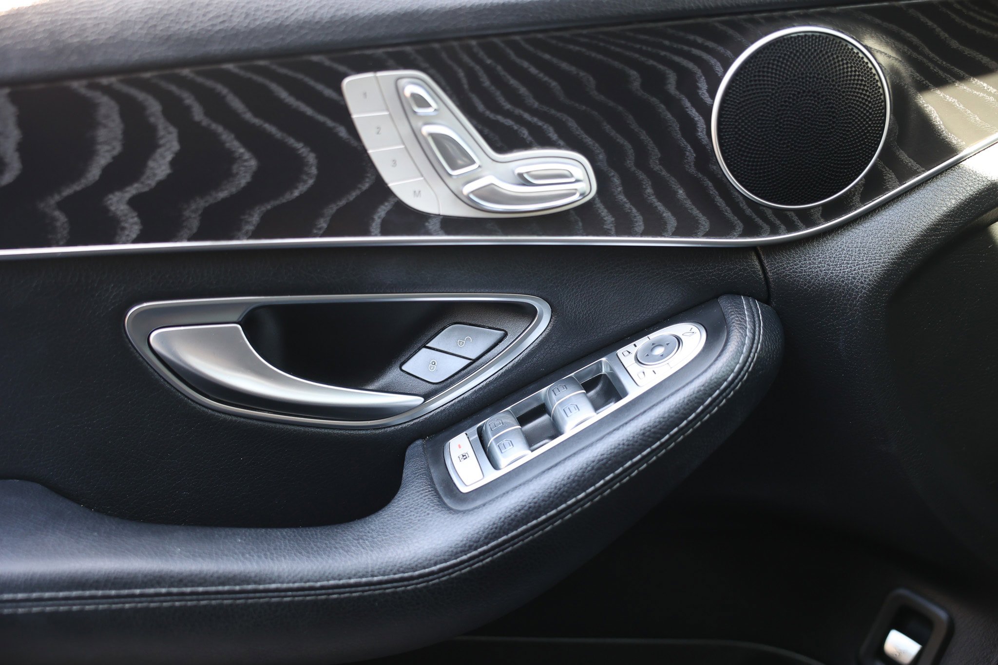 Used 2016 Mercedes-Benz C 300 Sedan image 43