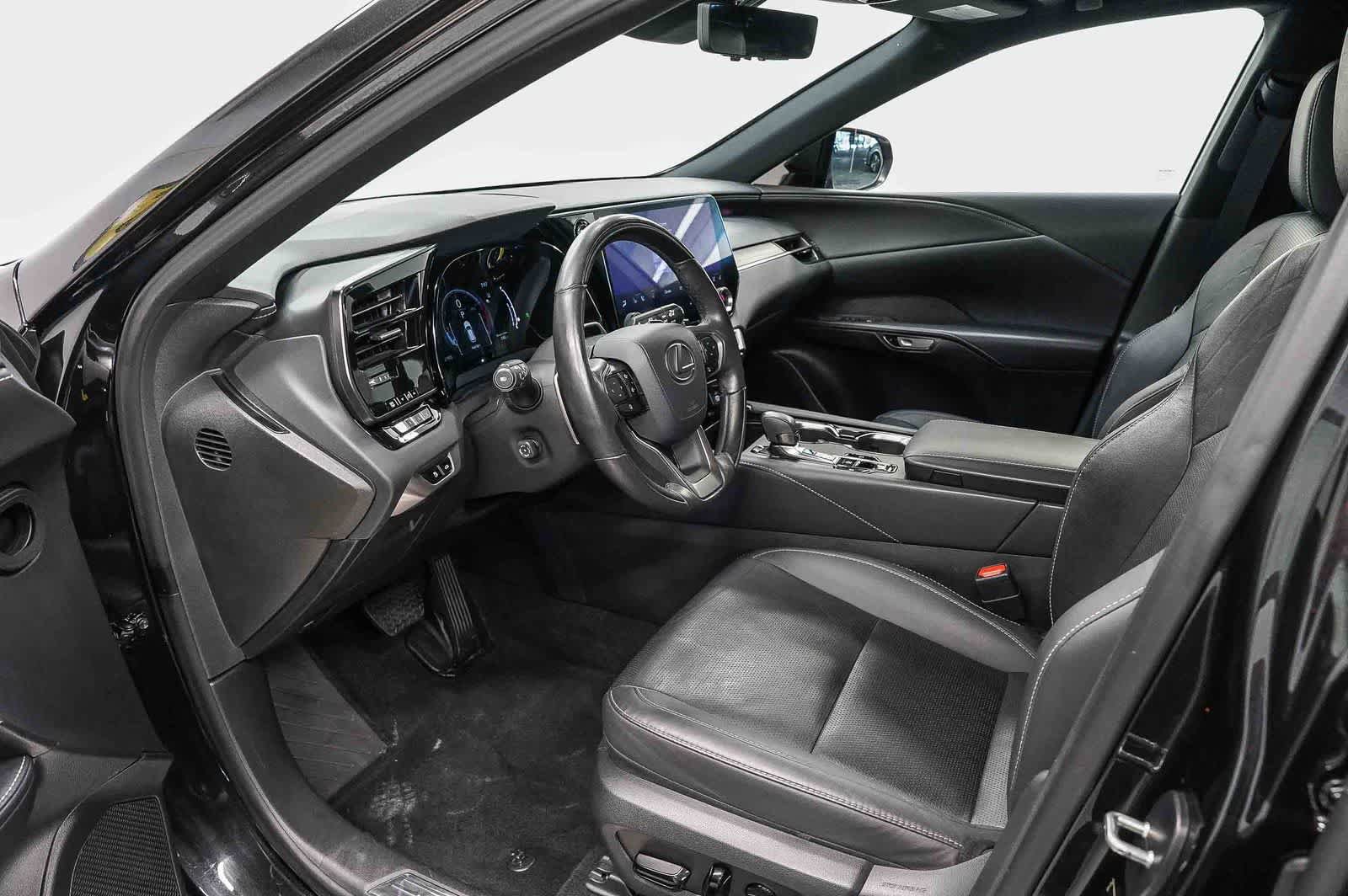 Used 2024 Lexus RX 350 Premium Plus w/ Convenience Package FWD image 18