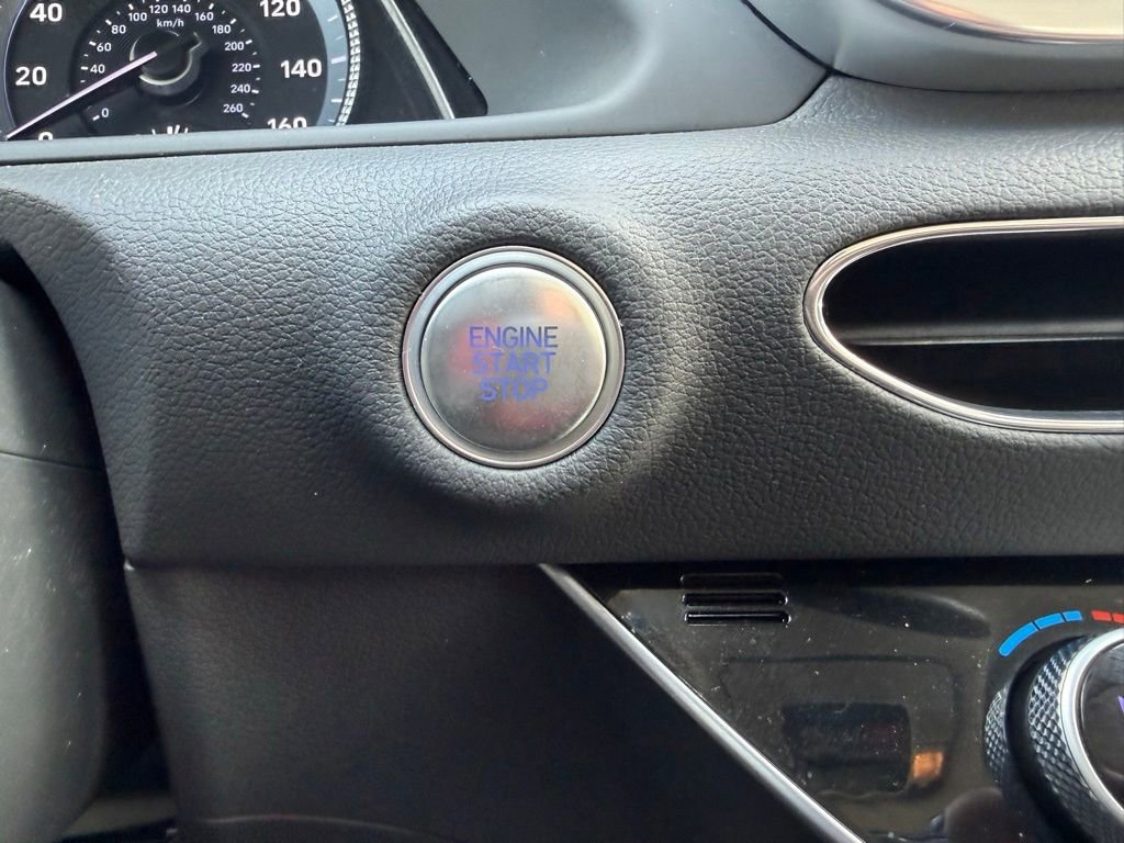 Used 2023 Hyundai Sonata SEL w/ Cargo Package image 31