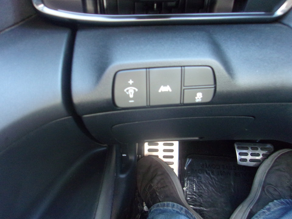 Used 2023 Hyundai Elantra N w/ Cargo Package FWD image 19
